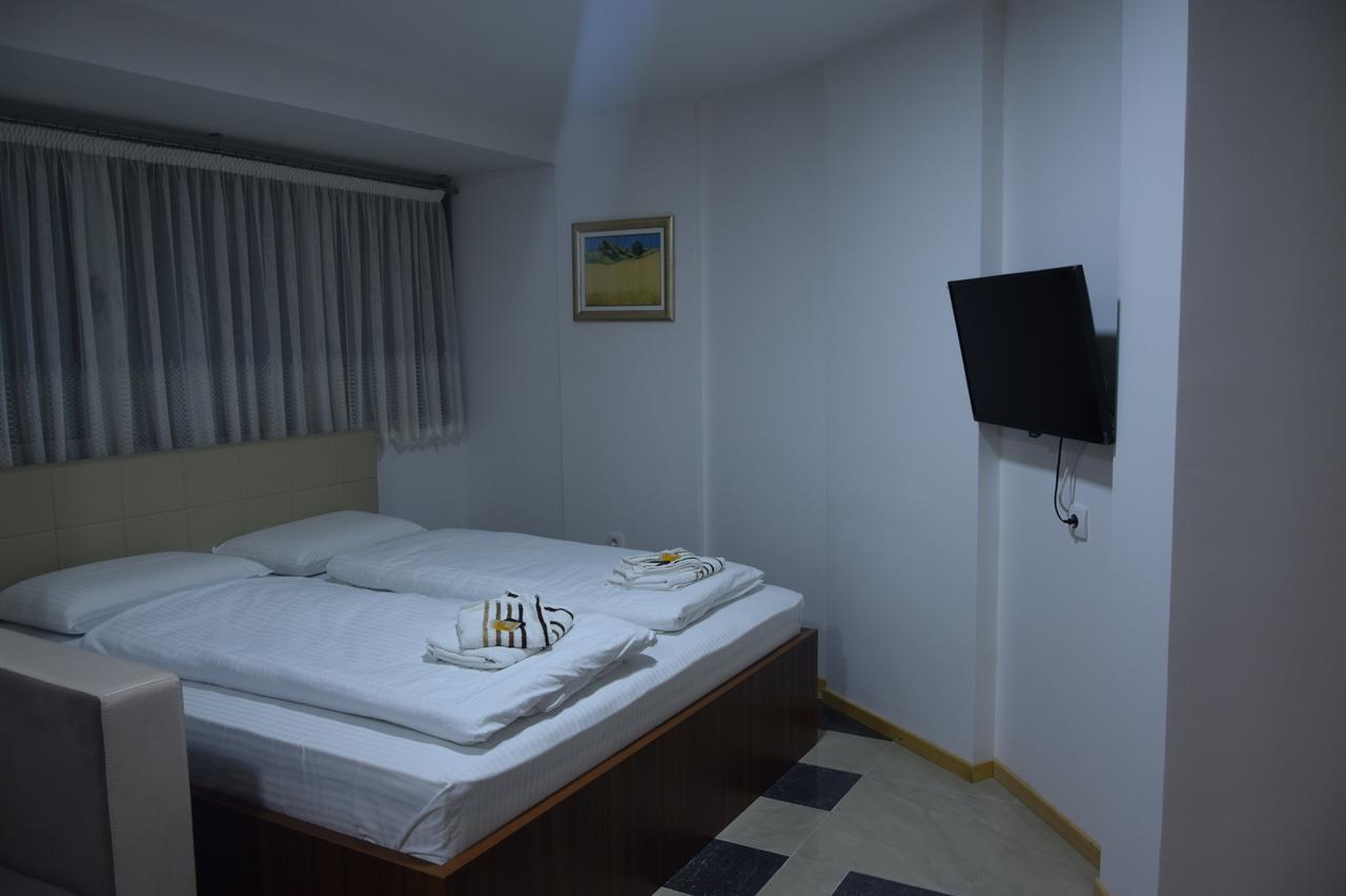 Guest House Agropapuk Šid Esterno foto