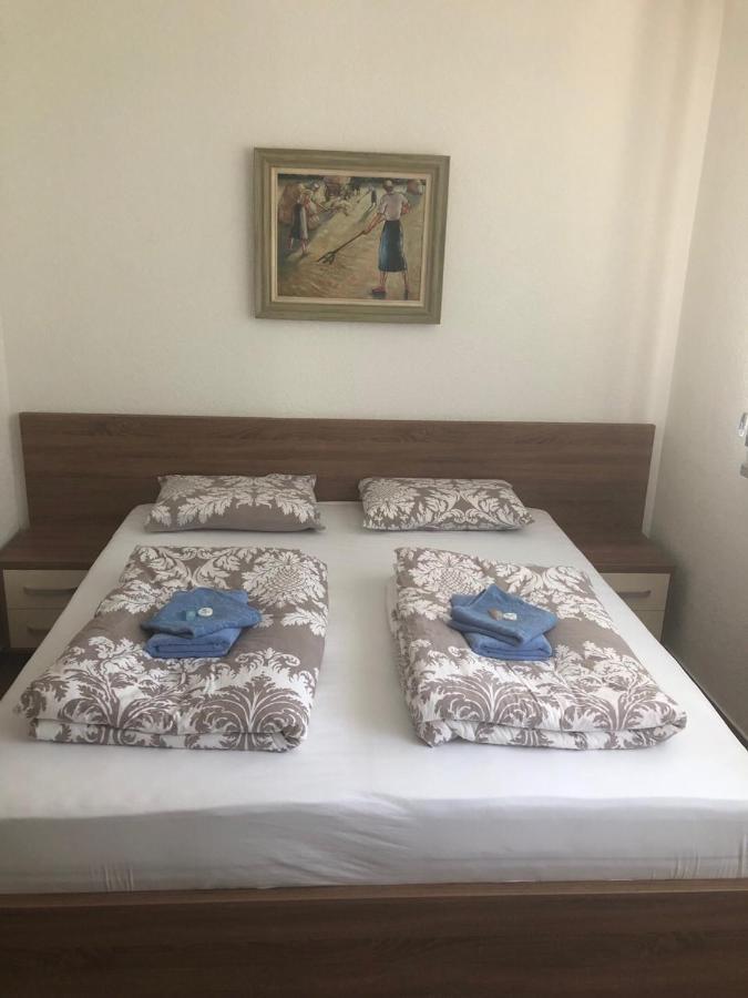 Guest House Agropapuk Šid Esterno foto